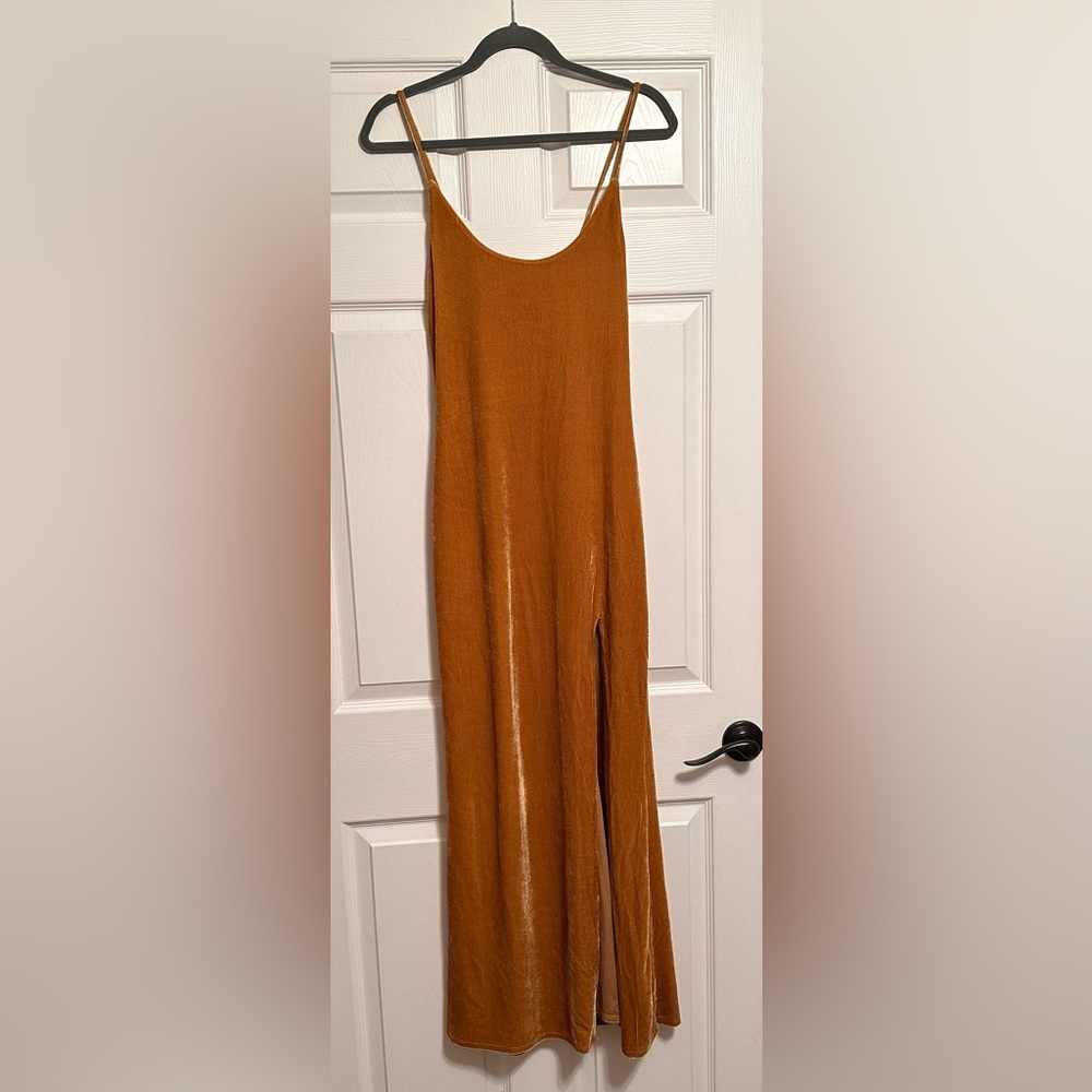 Lovers + Friends Gold Velvet Maxi Dress with Slit Size XS